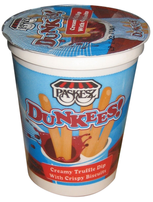 Dunkees Creamy Truffle Dip With Crispy Biscuits