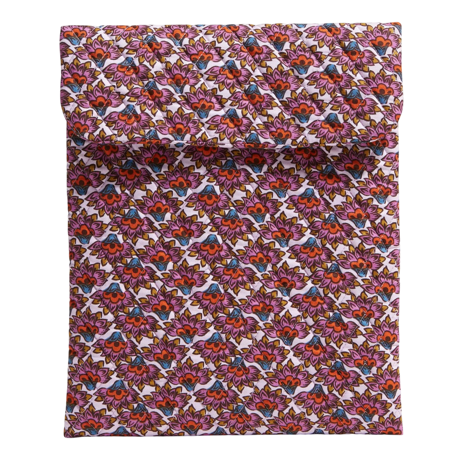 essentialsmall1-photoroom