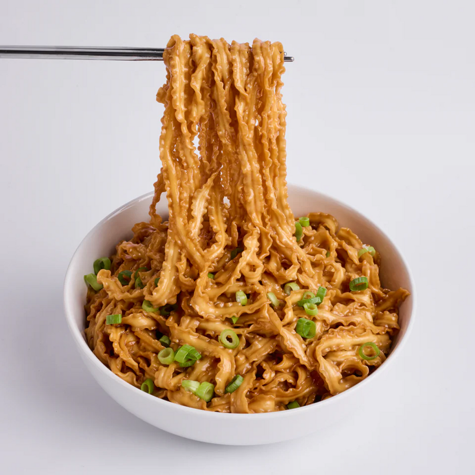 noodlepdp-classicsoy-lifestyle2-1200x1200-1