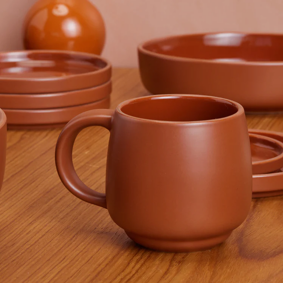 dark-red-night-day-mugs-dinnerware-1