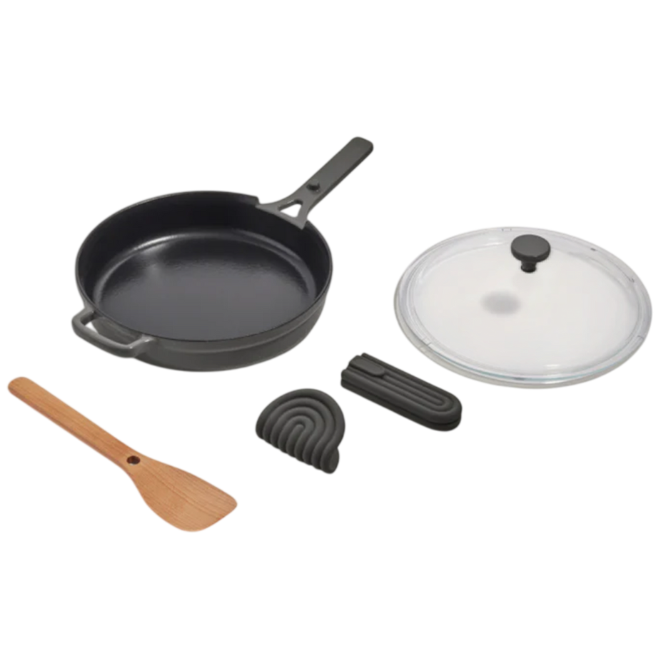 13023301782909936869-blackcastironalwayspanwithspatulaandhotgrips-1-cropped-no-bg