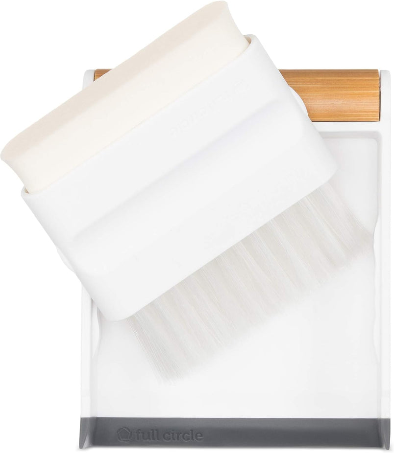 Shave The Day Beard Trimming Cleaning Set