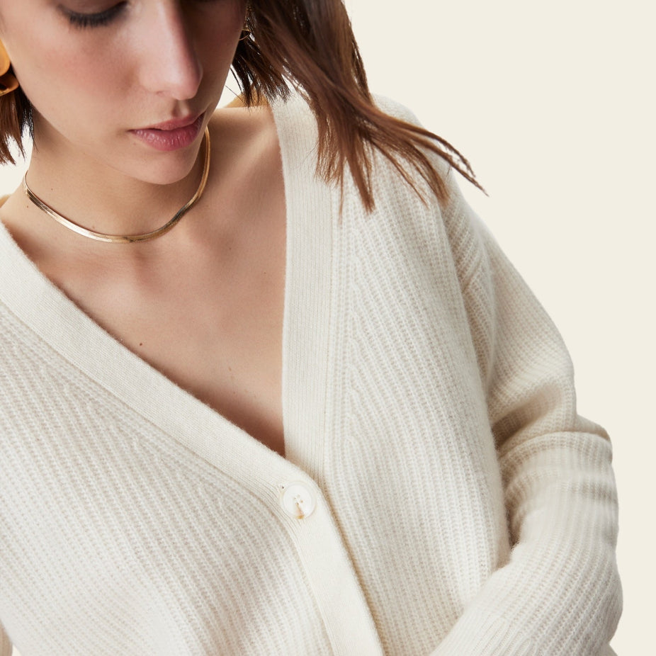 Billie Chunky Boyfriend Cashmere Cardigan