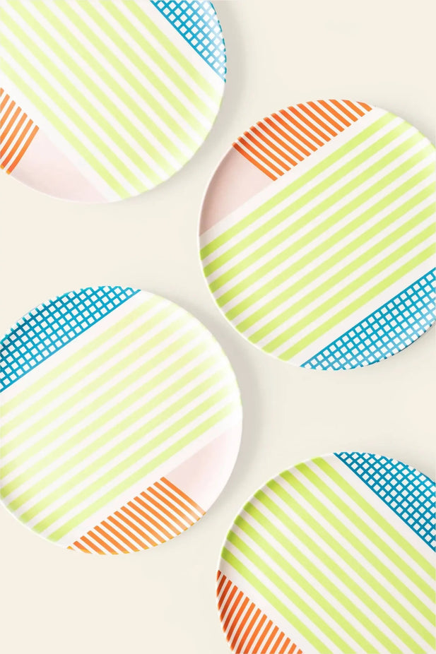 Bamboo Salad Plate Set in Angles (4 CT)