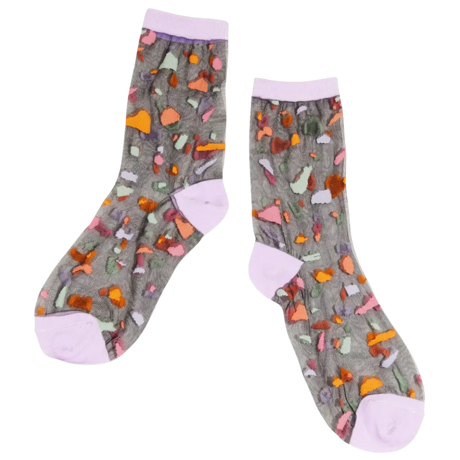 Sheer Socks in Fragments