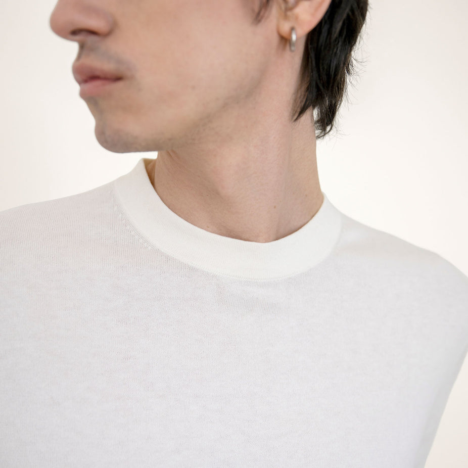 Thomas Featherlight Tee