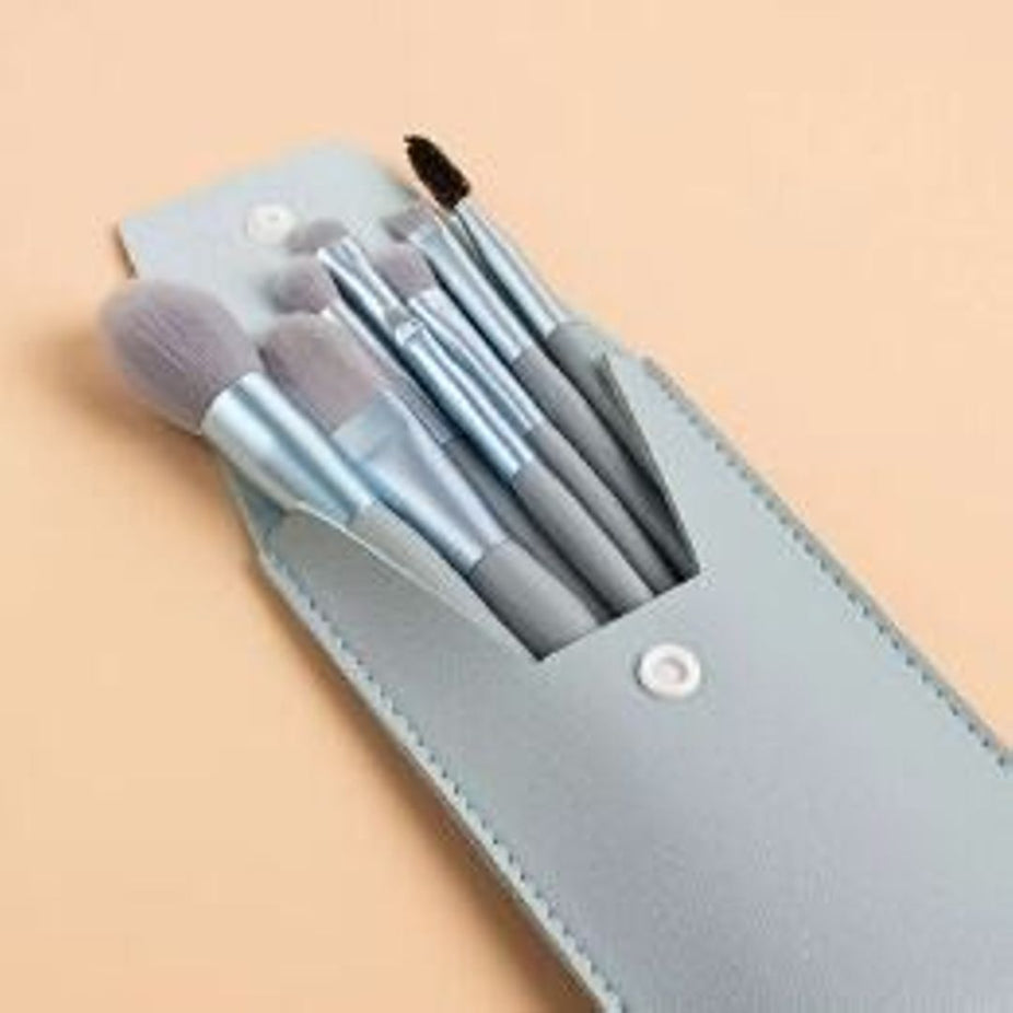 Travel Makeup Brush Set (7 Brush PCS)