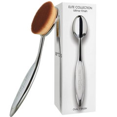 Elite Oval 7 Makeup Brush - Mirror Finish
