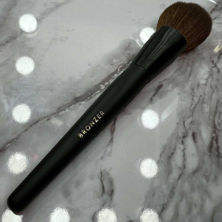 Summer Skin Bronzer Brush