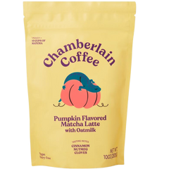 Pumpkin Matcha Latte with Oatmilk