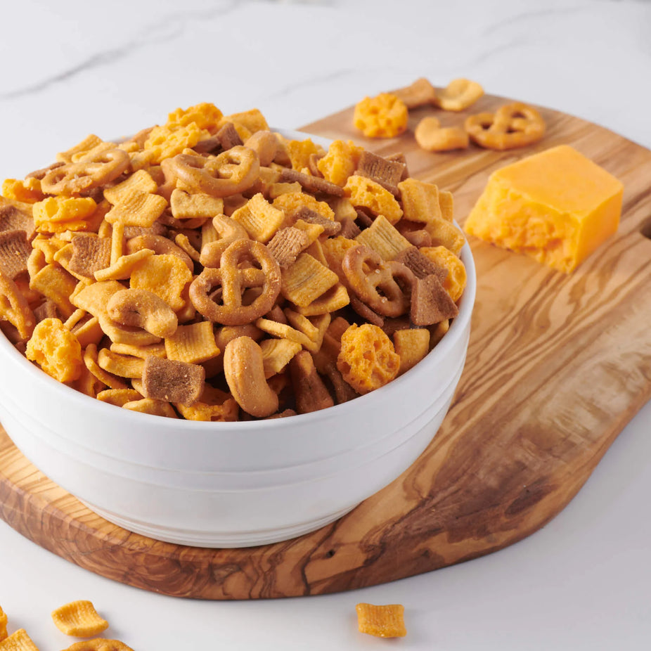 Cheddar Crunch Mix (8 Pack)