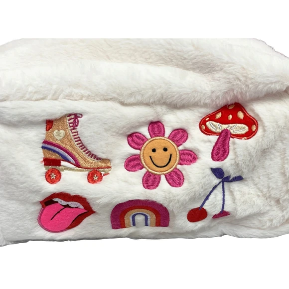 Retro Embroid Faux Fur Cosmetic Bag