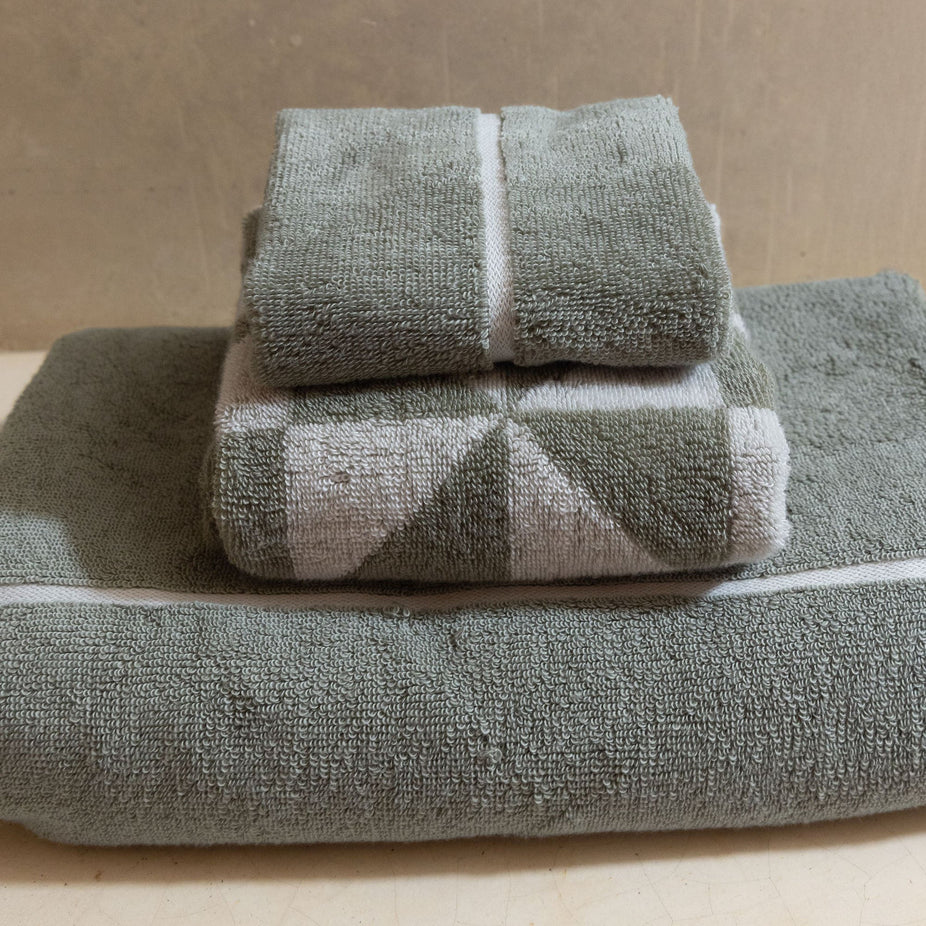 Deia Australian Cotton Washcloths (Set of 4)