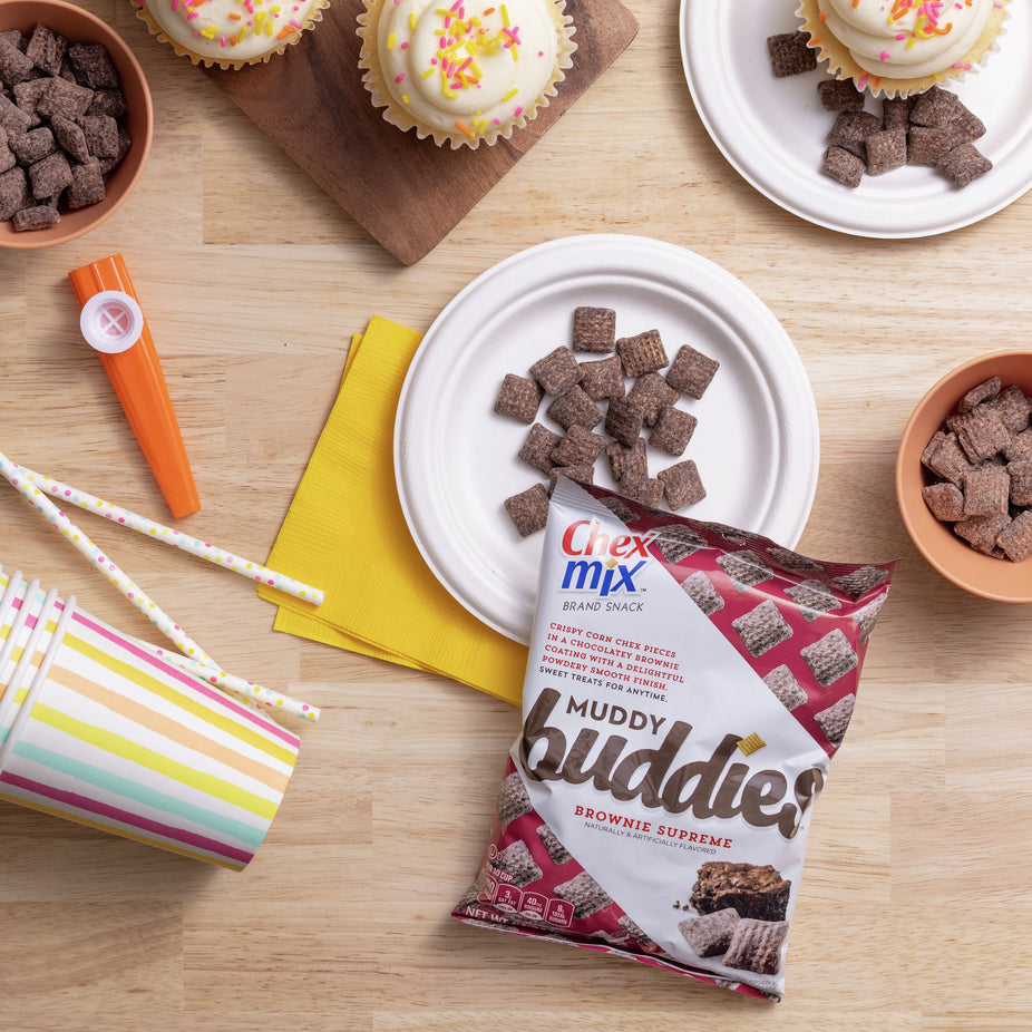 Brownie Supreme Muddy Buddies Snack Mix