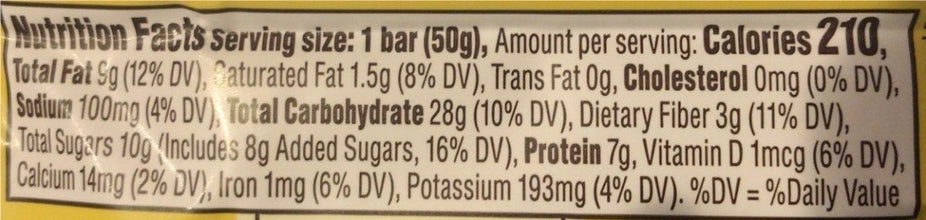 Case pack of 12 Peanut Butter Banana & Oats Bars